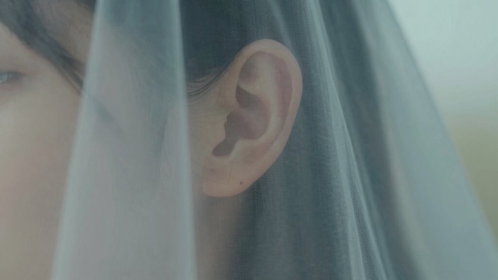 causes of muffled hearing