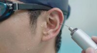 preventing swimmer s ear moisture